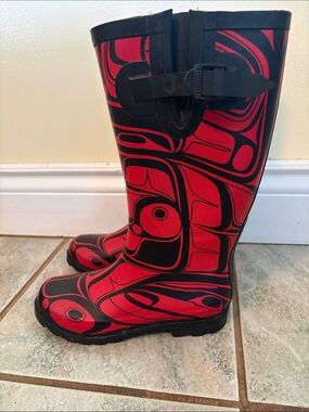 Native Northwest Rubber Rain boots featuring Haida art design US 6 / EUR 36